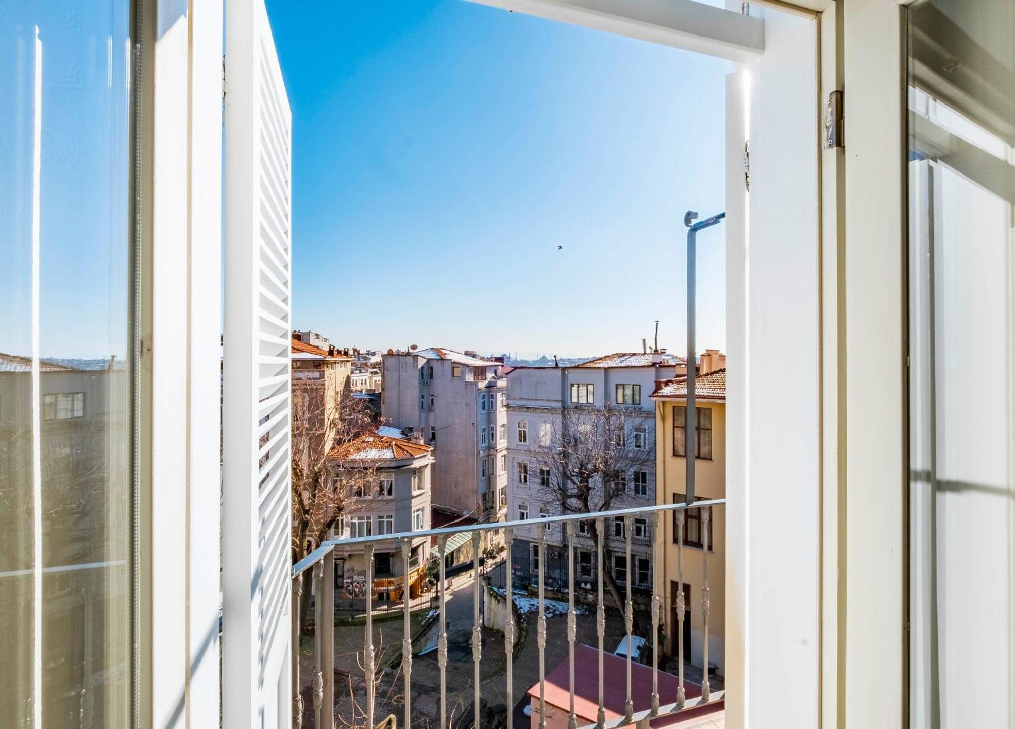 Homie Suites - Turna Residences In Cihangir Istambul Extérieur photo